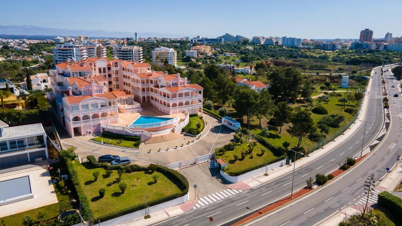 Ocean Solar Do Vau W/ Pool By Lovelystay Portimao Exterior photo